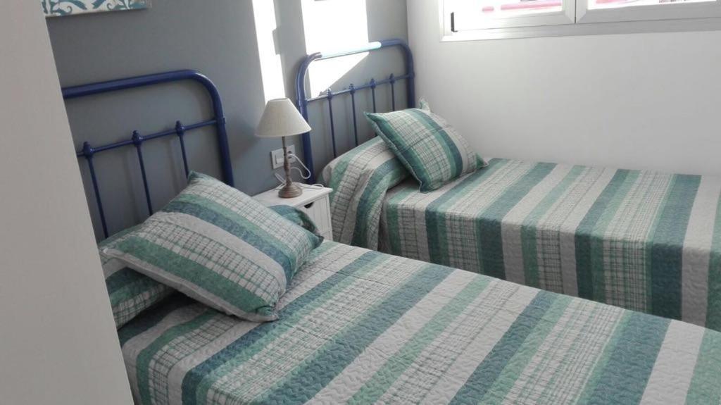Edificio Attikos - Solo Familias Apartment Гандия Екстериор снимка